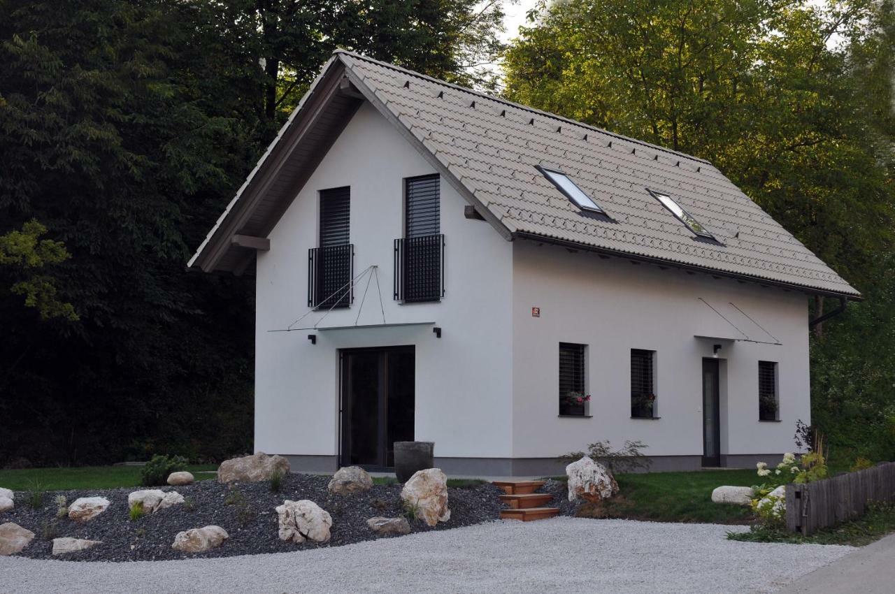 Brand New House Luna Bled Extérieur photo